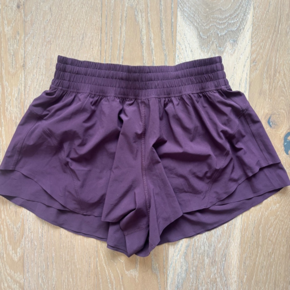 Lululemon Shake It Out High-Rise Running Short 2.5"